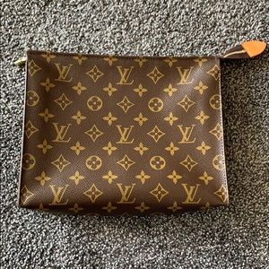 Louis Vuitton Toiletry